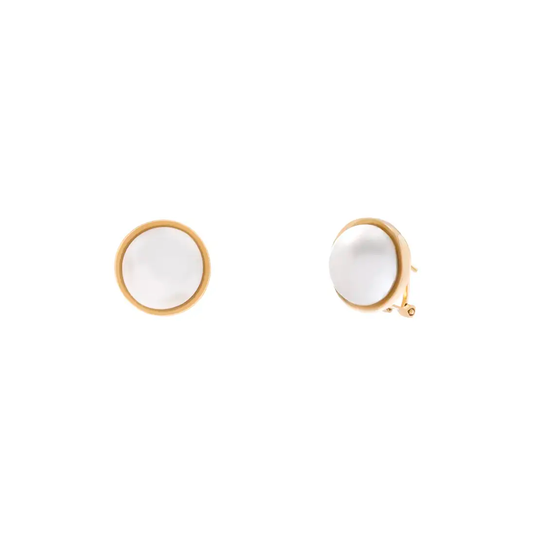 9ct Yellow Gold 12mm Mabe Pearl Stud Earrings