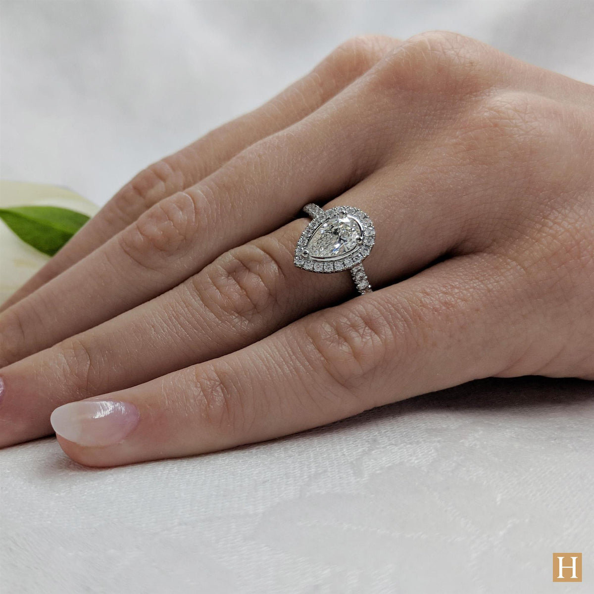 Platinum Inisheer Pear Engagement Ring