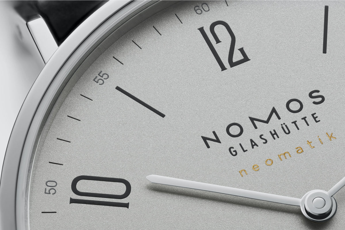 NOMOS Glashutte Tangente neomatik 39 platinum gray
