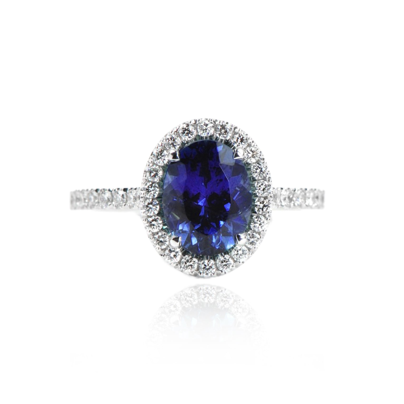 18ct White Gold Oval Tanzanite & Diamond Montana Castel Pave Ring