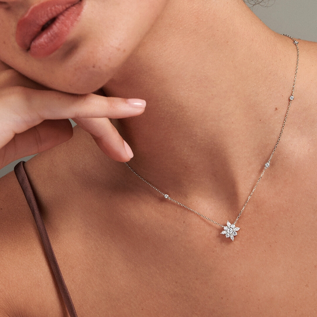 Silver Carat London Camelia Necklet CN925W-CAME