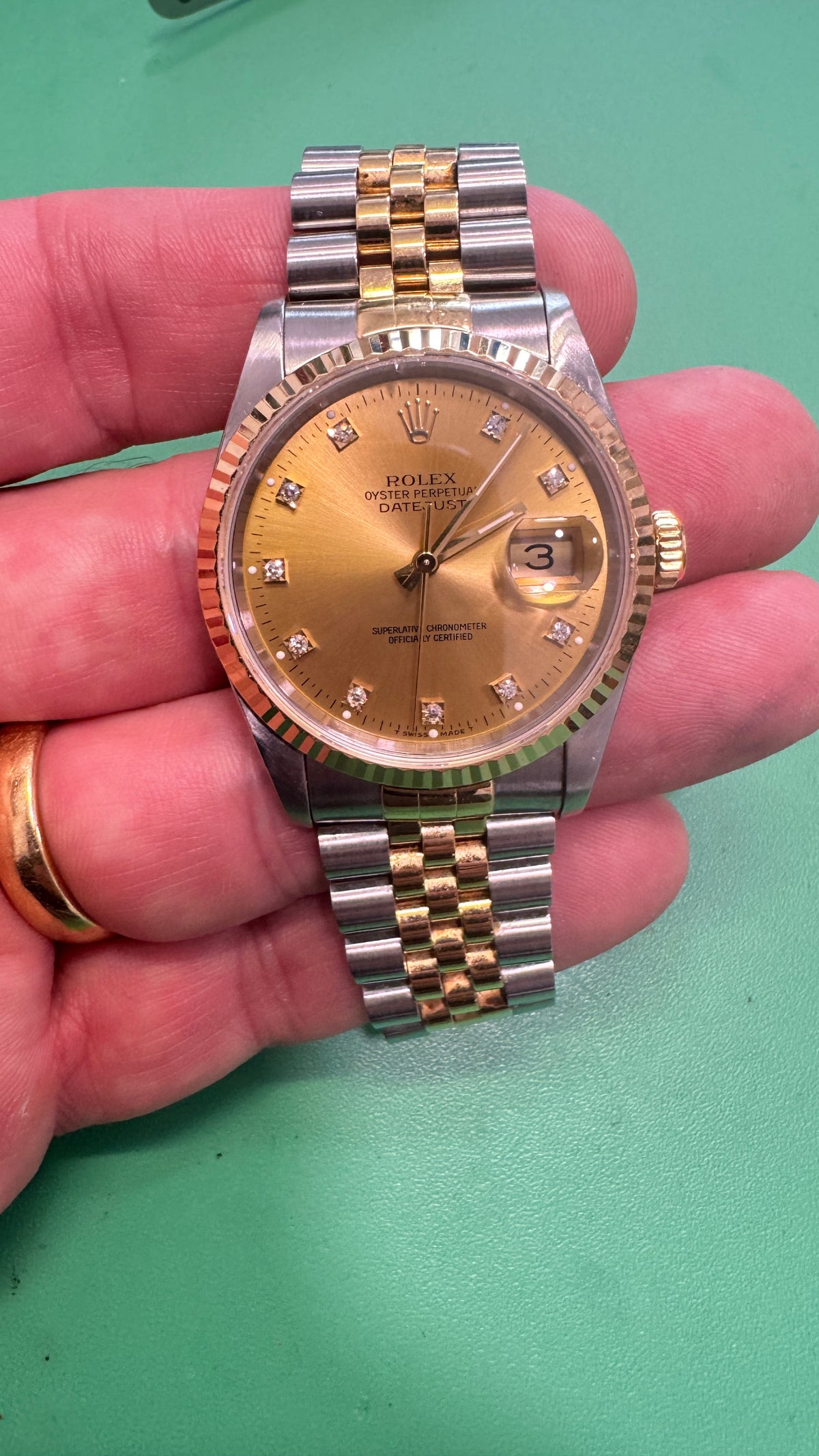 1994 Rolex Datejust 16233 36mm On Jubilee Bracelet with Champagne Diamond Dial