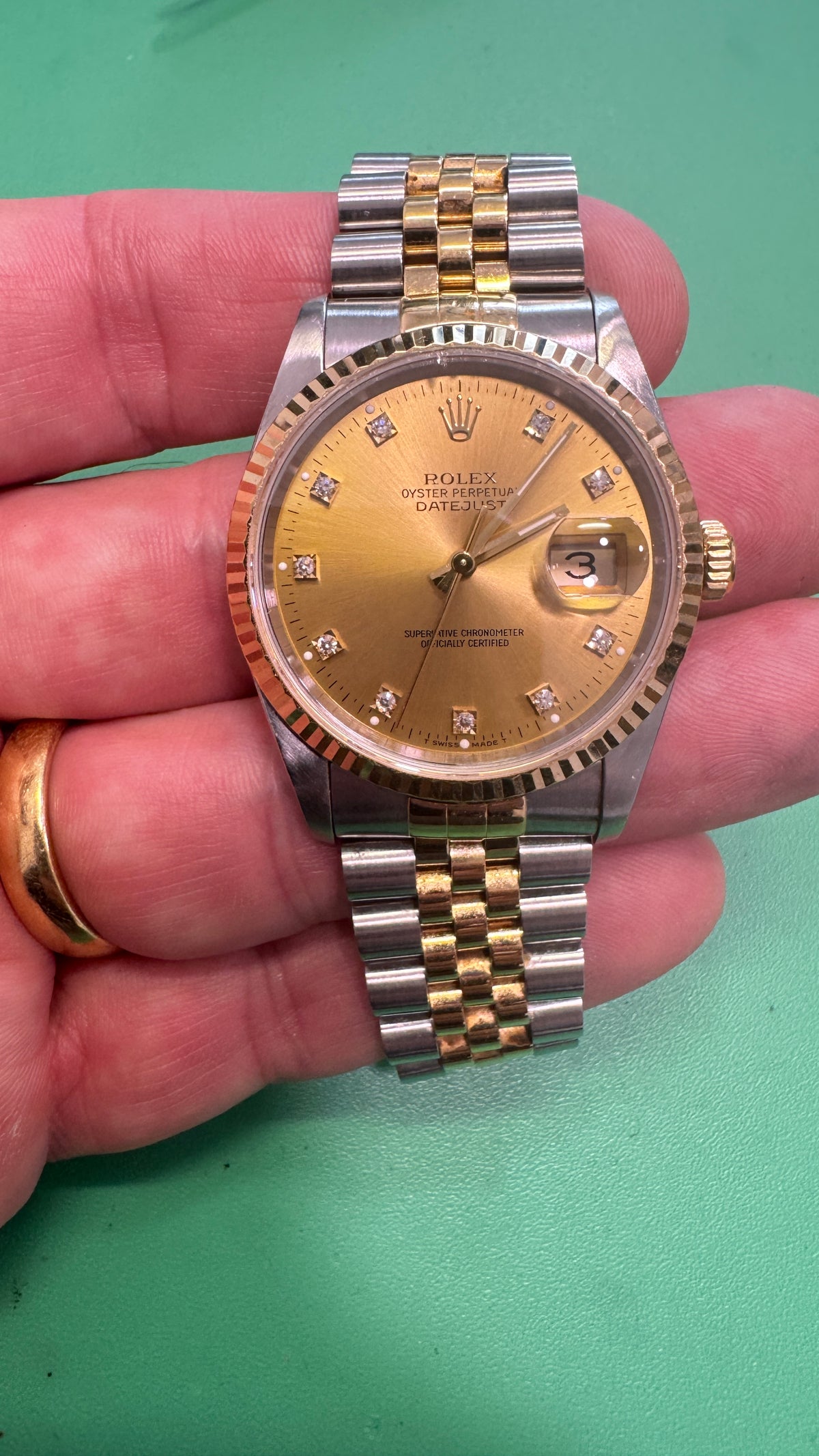 1994 Rolex Datejust 16233 36mm On Jubilee Bracelet with Champagne Diamond Dial