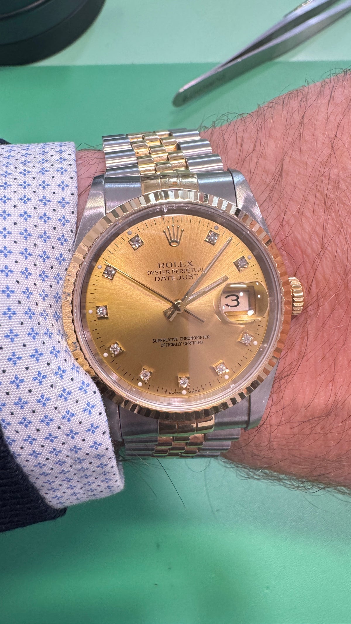 1994 Rolex Datejust 16233 36mm On Jubilee Bracelet with Champagne Diamond Dial