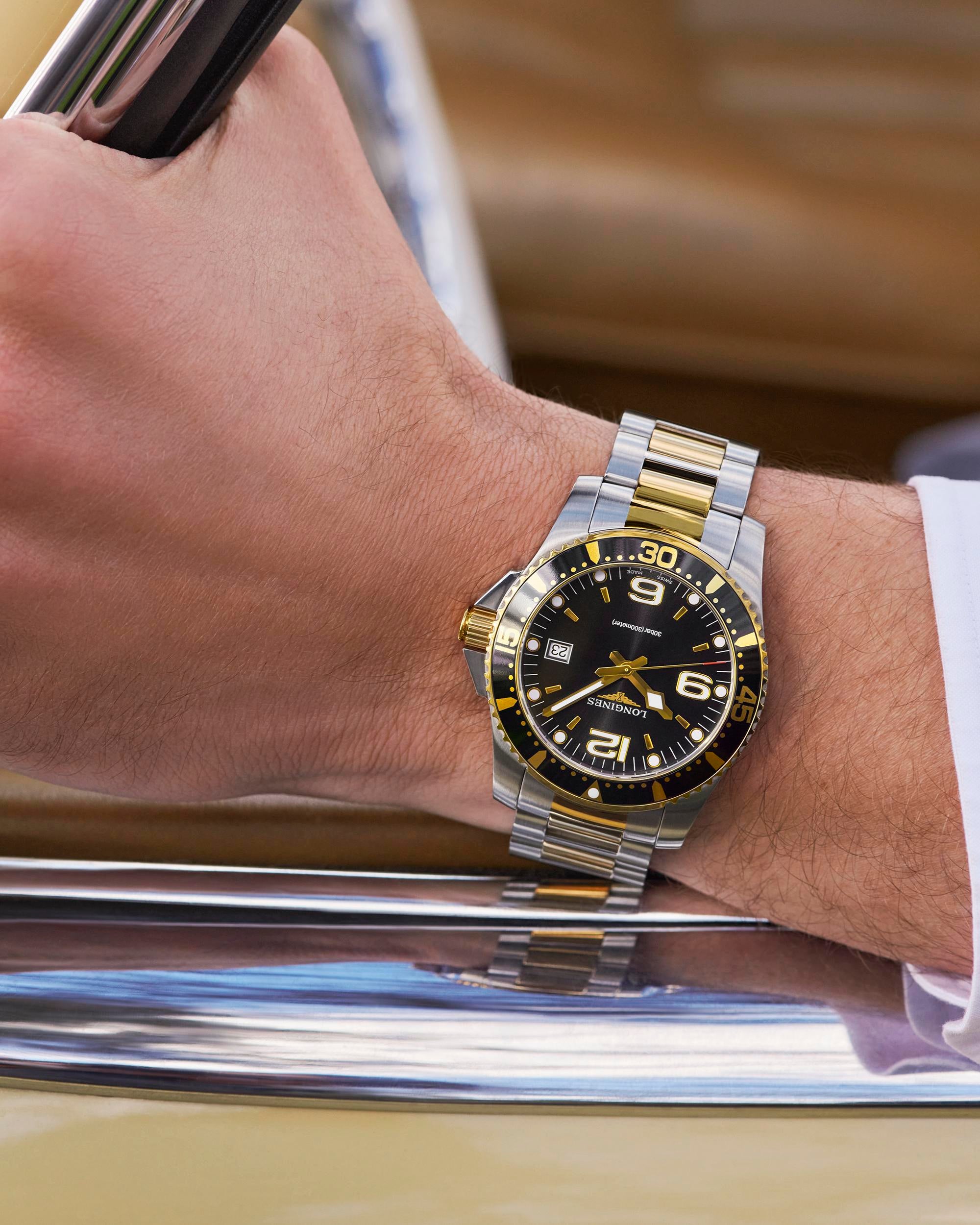 Gents Longines Hydroconquest 41mm Qtz Stl/YG PVD Bracelet Black Dial