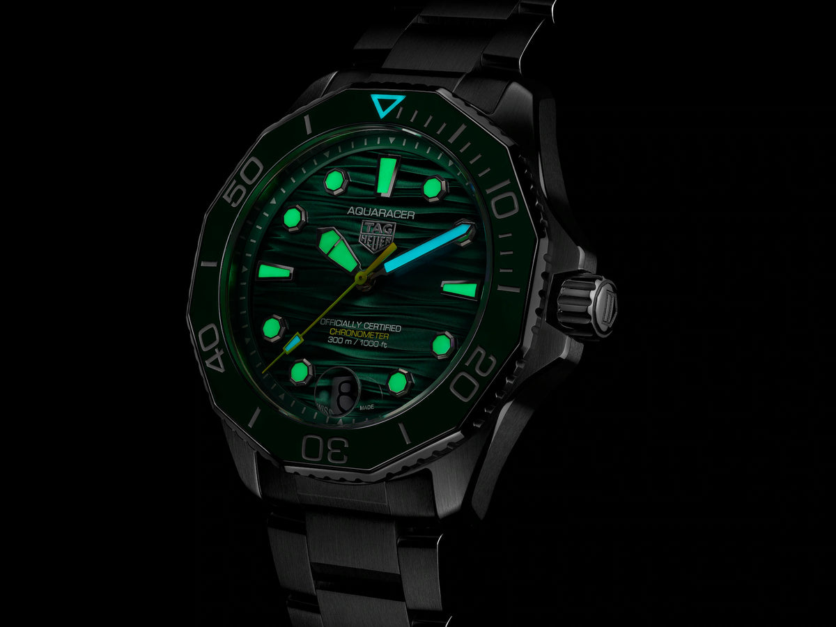 TAG Heuer Men&#39;s 42mm Aquaracer Professional 300 Date