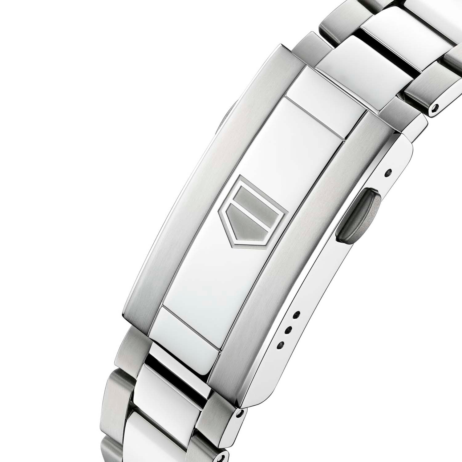 Gents Tag Heuer Aquaracer Professional 200 Solargraph 40mm Steel with Black Dial & Date