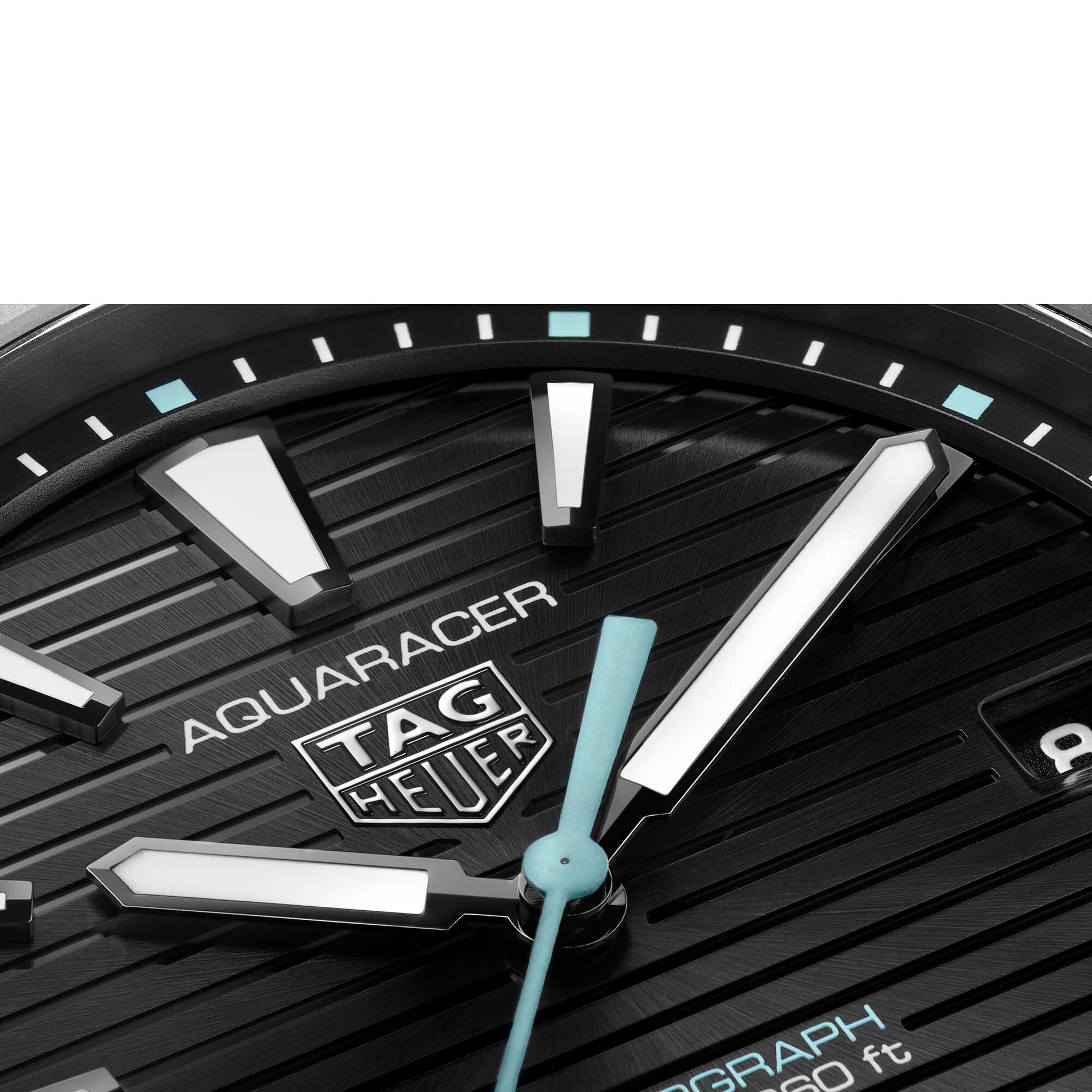 Gents Tag Heuer Aquaracer Professional 200 Solargraph 40mm Steel with Black Dial & Date