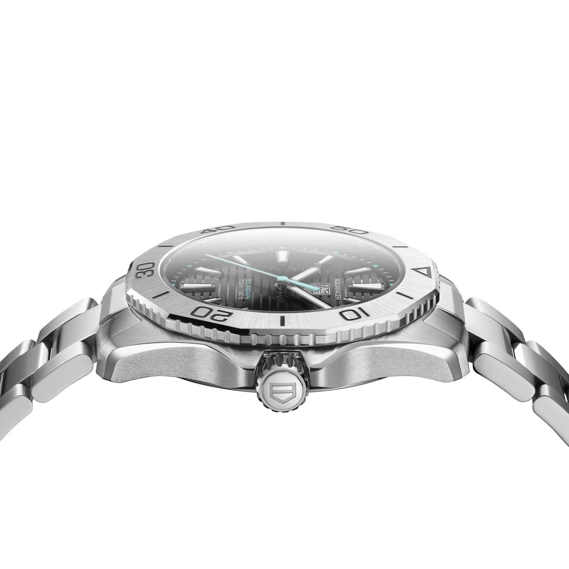 Gents Tag Heuer Aquaracer Professional 200 Solargraph 40mm Steel with Black Dial & Date