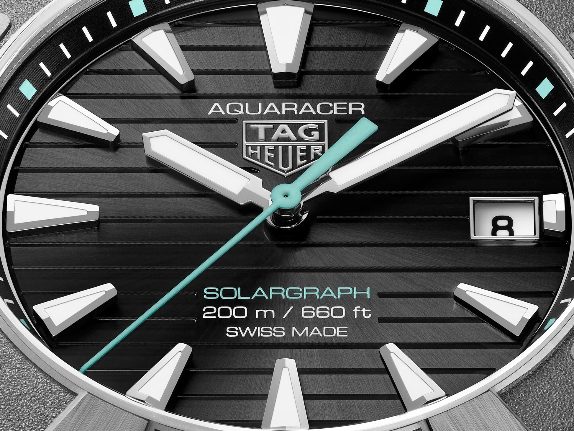 Gents Tag Heuer Aquaracer Professional 200 Solargraph 40mm Titanium Black Dial WBP1184.BF0008