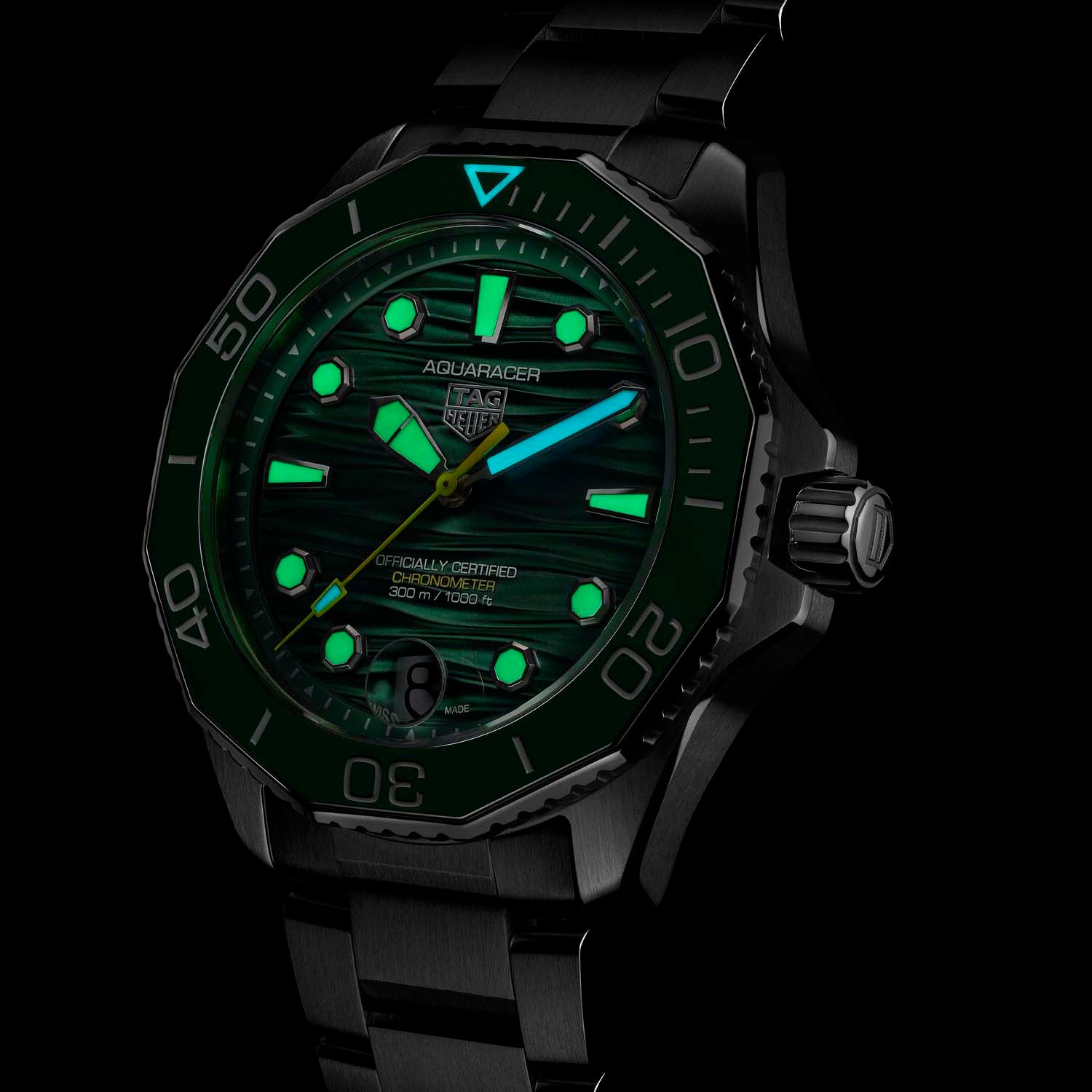 TAG Heuer Men's 42mm Aquaracer Professional 300 Date
