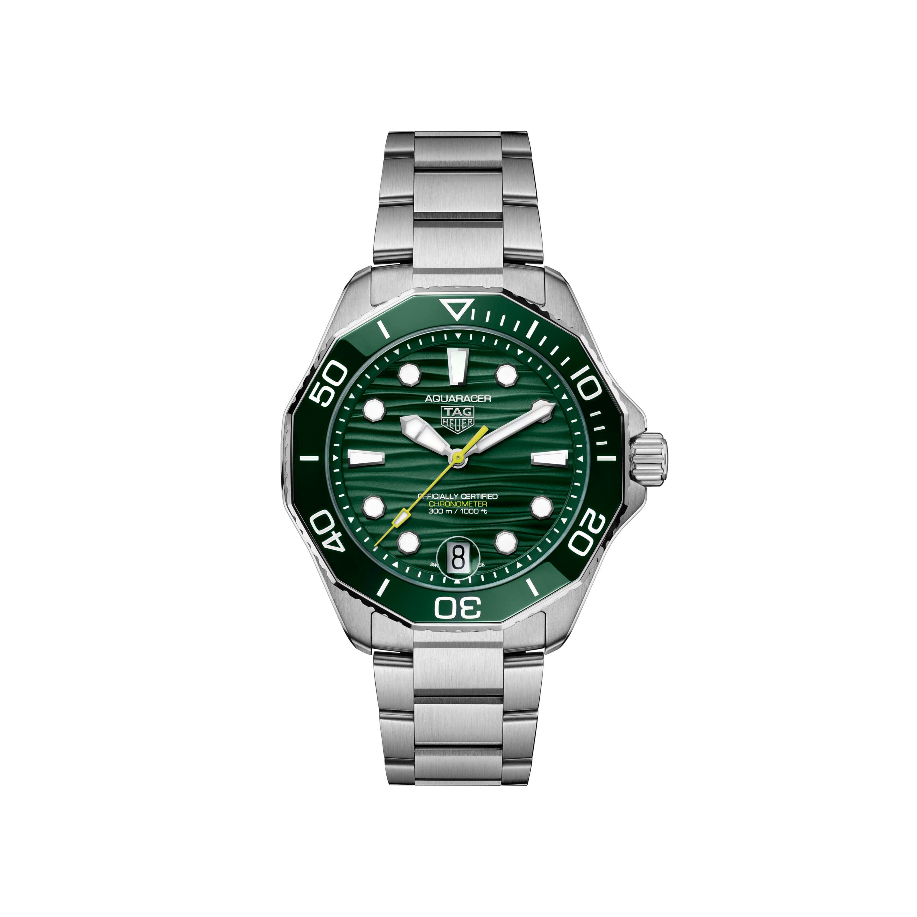 TAG Heuer Men's 42mm Aquaracer Professional 300 Date
