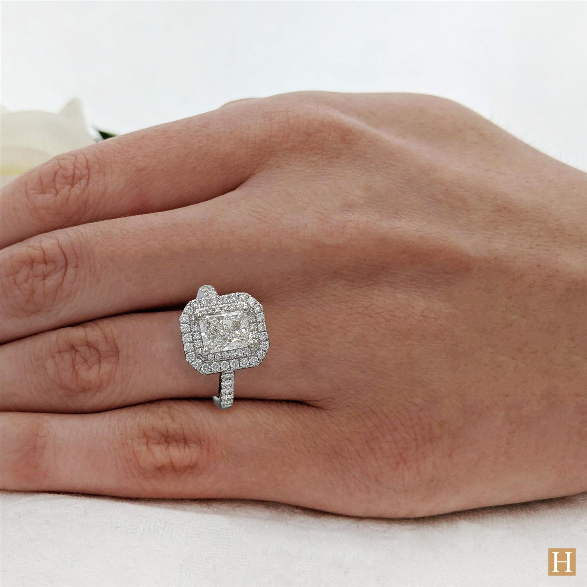 Platinum Inisheer Duo Radiant Engagement Ring