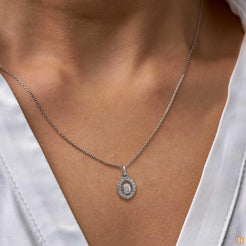 Platinum Inisheer Oval Petite