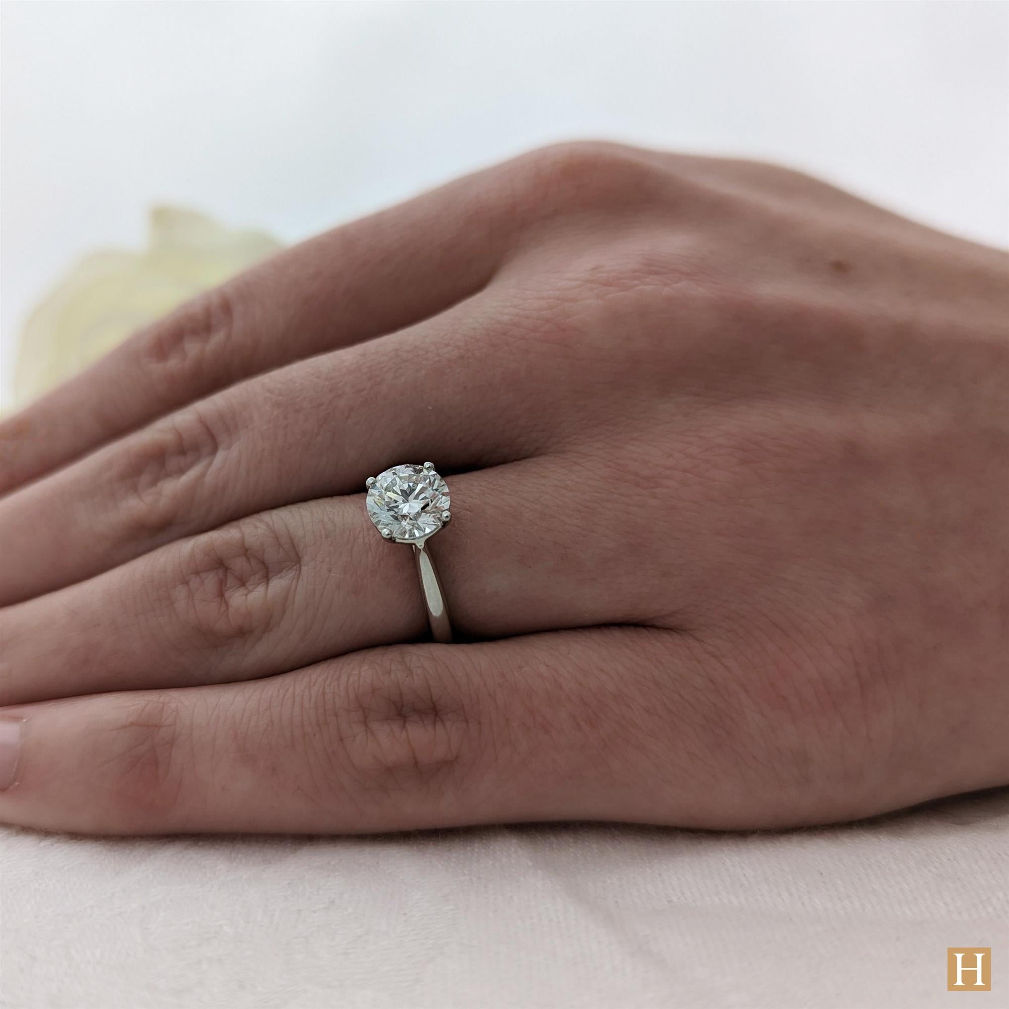 Platinum LG Classic Engagement Ring