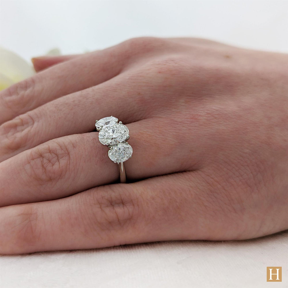 Platinum LG Oval Engagement Ring