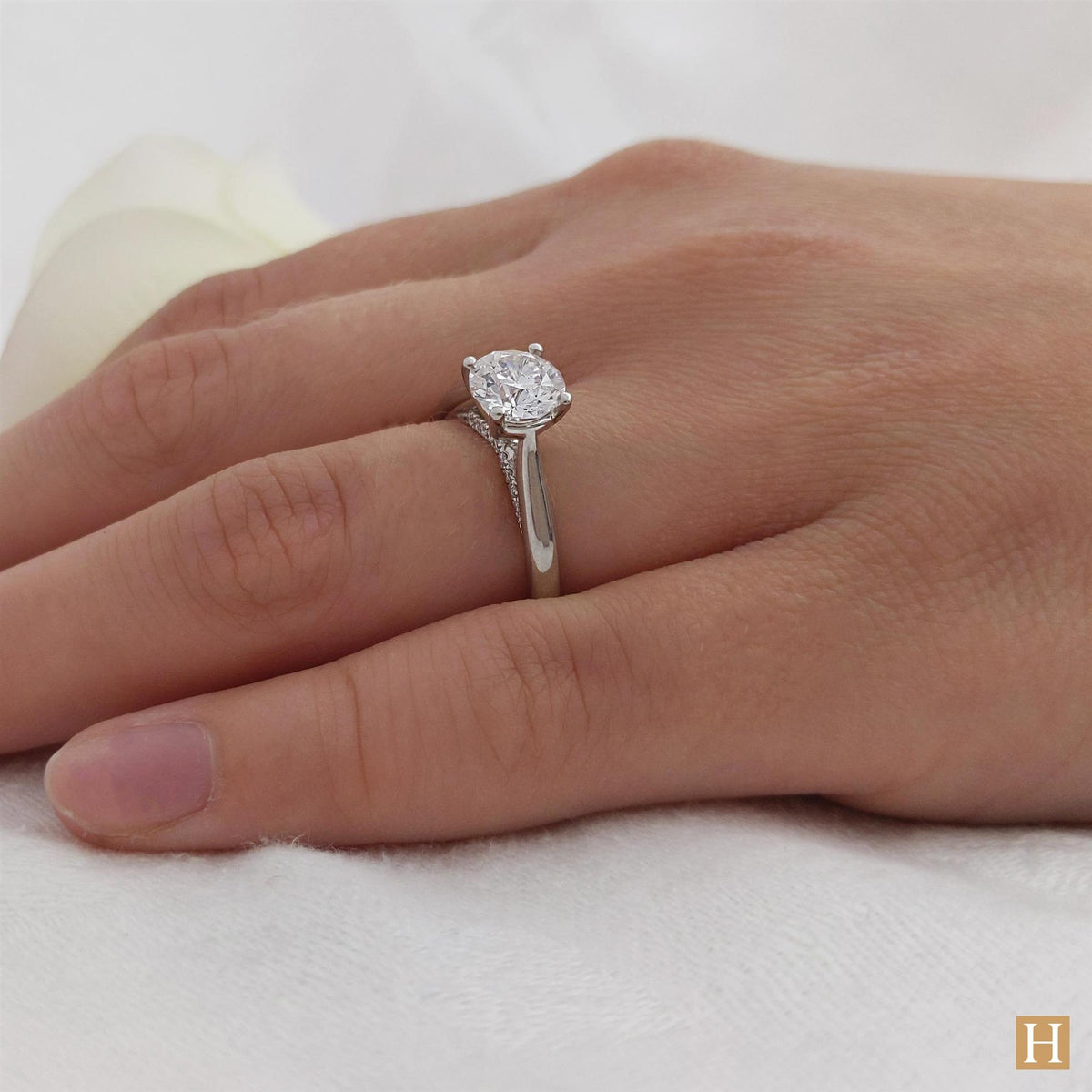 Platinum Oxford Engagement Ring