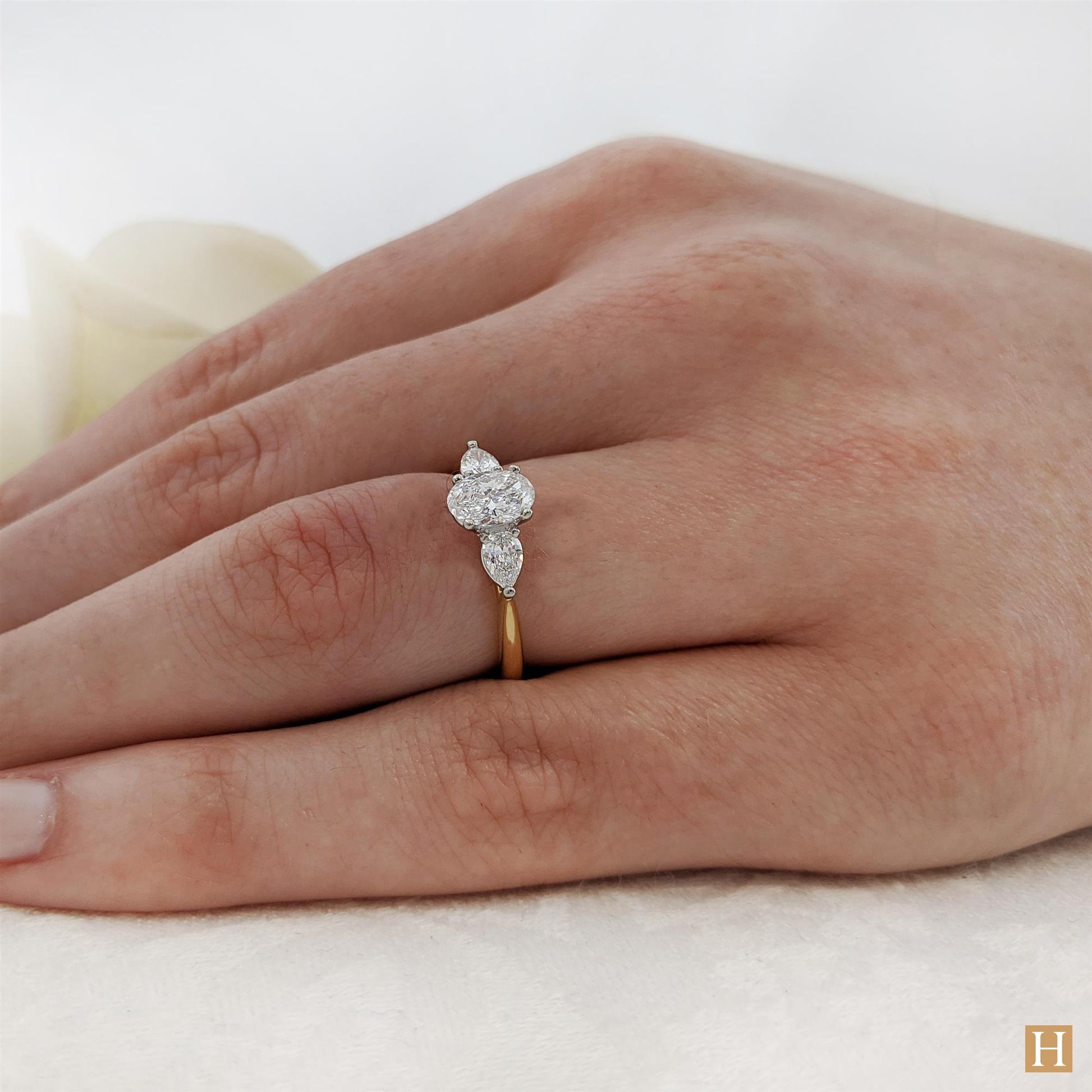 Yellow Gold Florentine Oval Engagement Ring