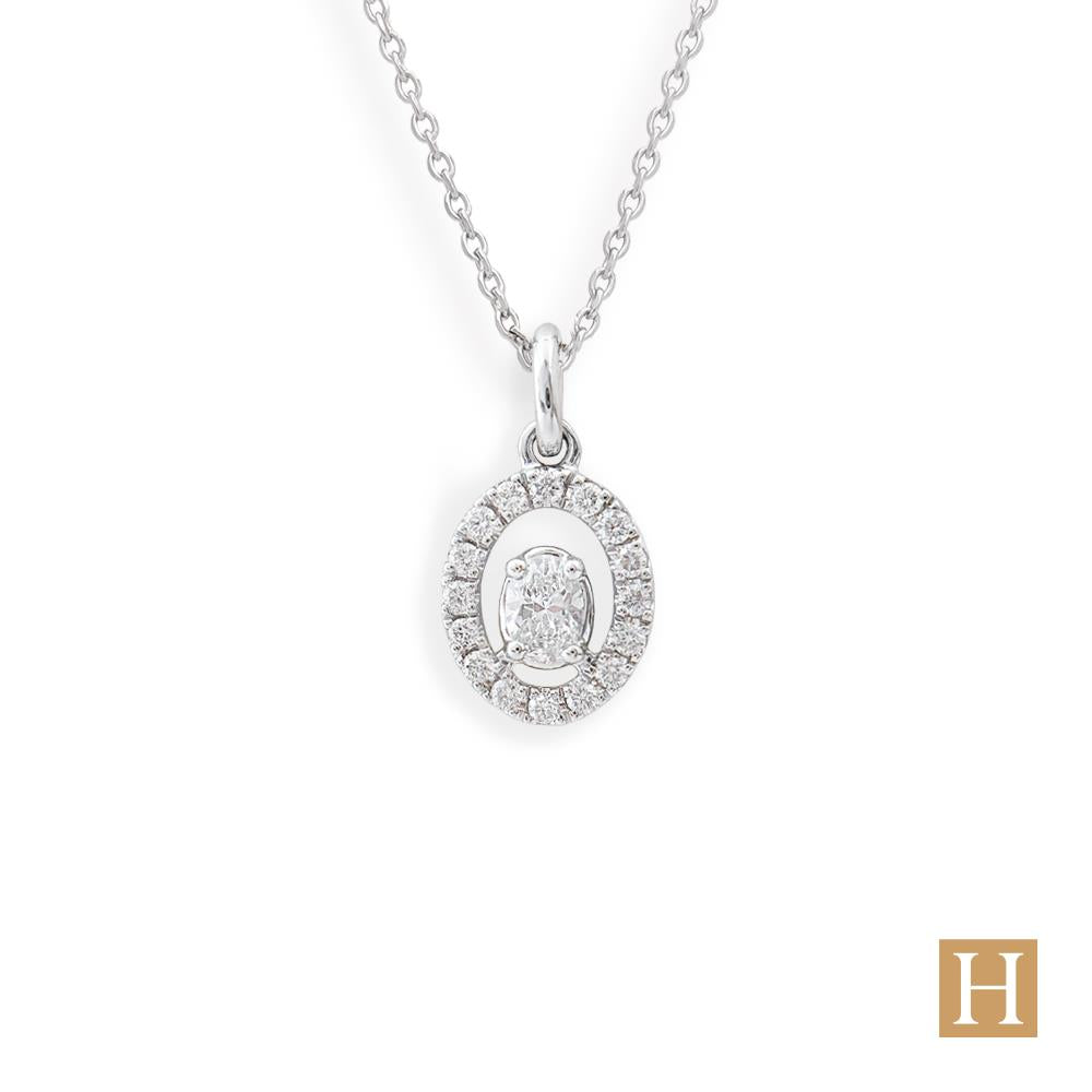 Platinum Inisheer Oval Petite