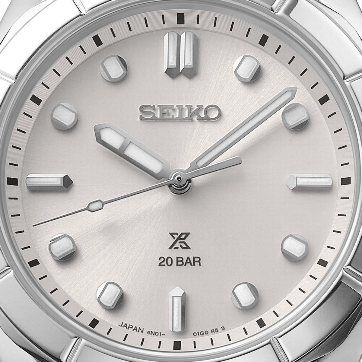 Ladies Seiko Prospex 34mm Qtz Steel Silver Dial - SUR595J1