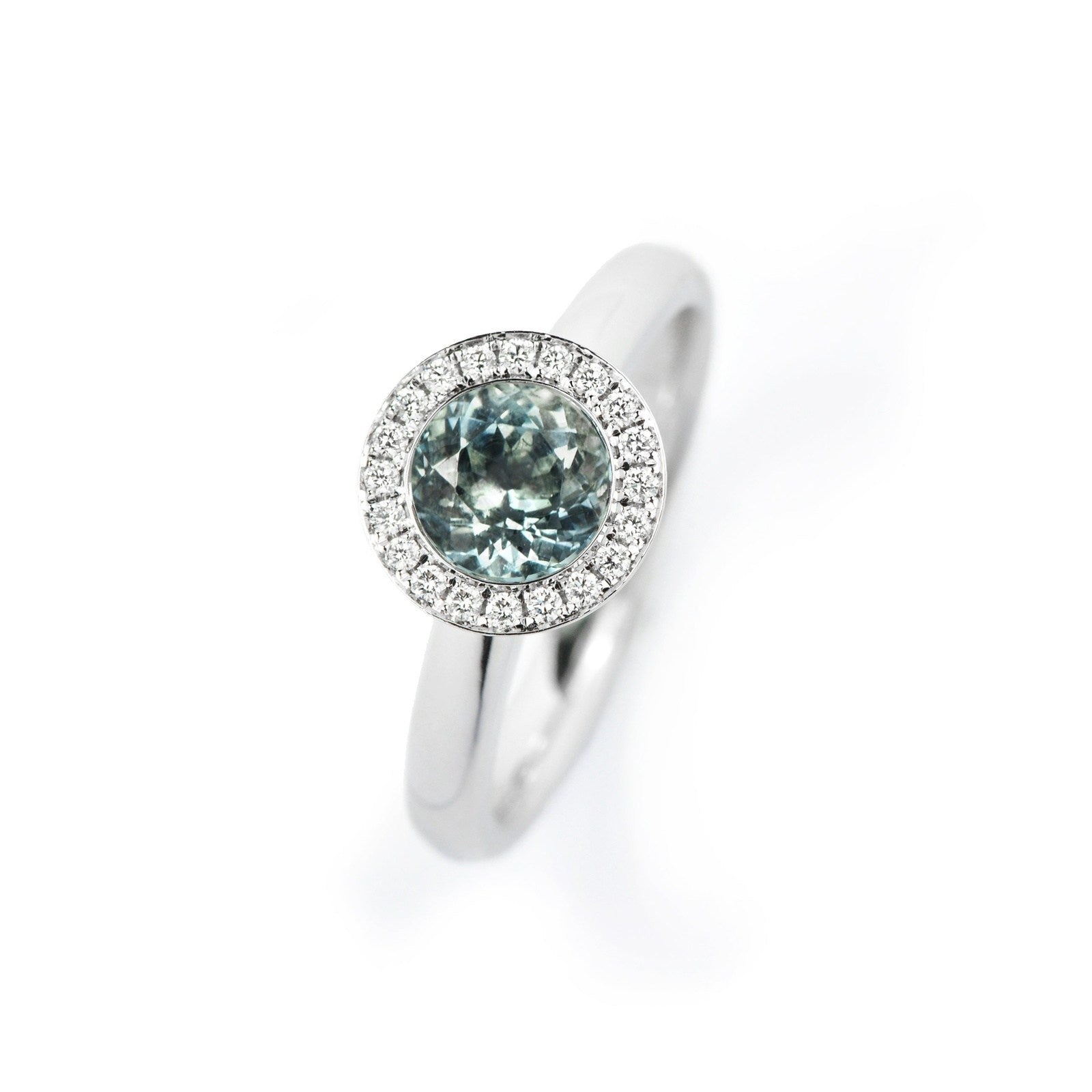 18ct White Gold Linnea Classic Ring